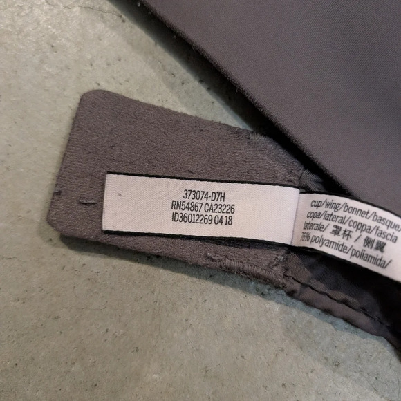 Victoria's Secret Bra 34D/D75 Gray Clasp - Picture 5 of 5